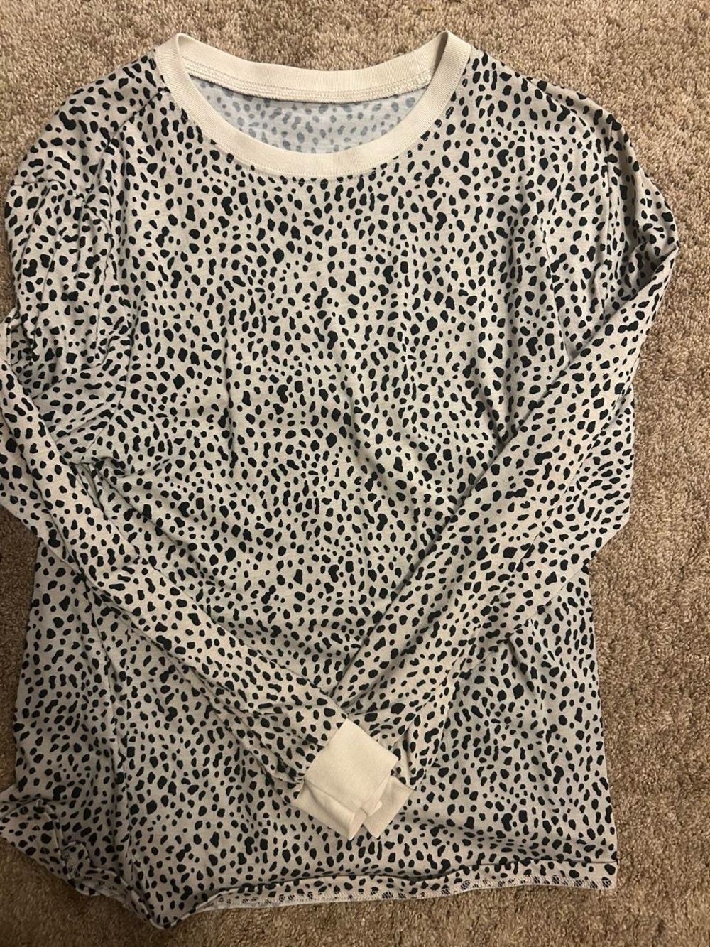 Amazon Women’s Long Sleeve Spotted Crewneck Top - Cream and Black